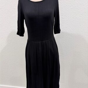 Donna Ricco Black Midi Scoop Neck Dress